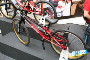 gallery Eurobike 2015 / Les BMX Race